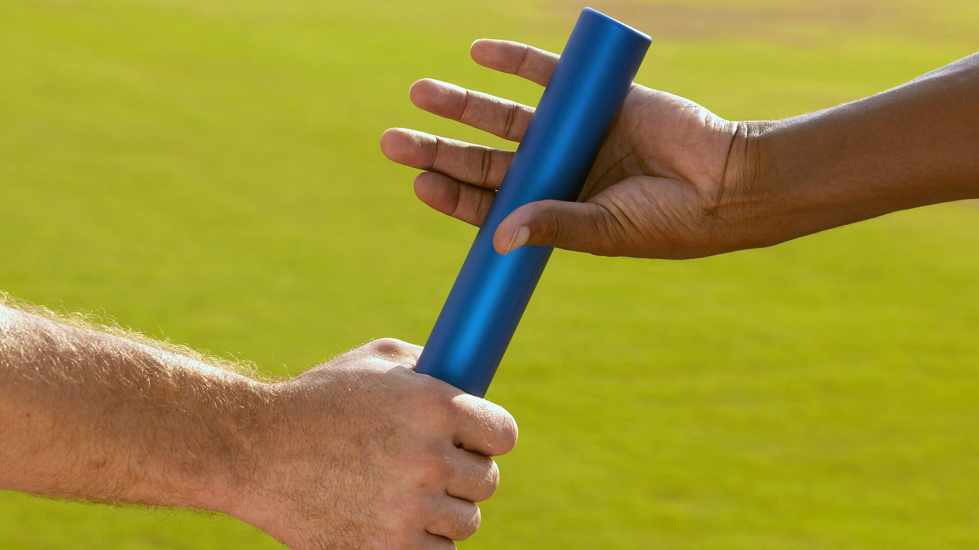 方硕：虽然人员来的不是很整齐，热身赛还是起了磨合的作用，方硕19+8全队5人得分上双 大王仅6分