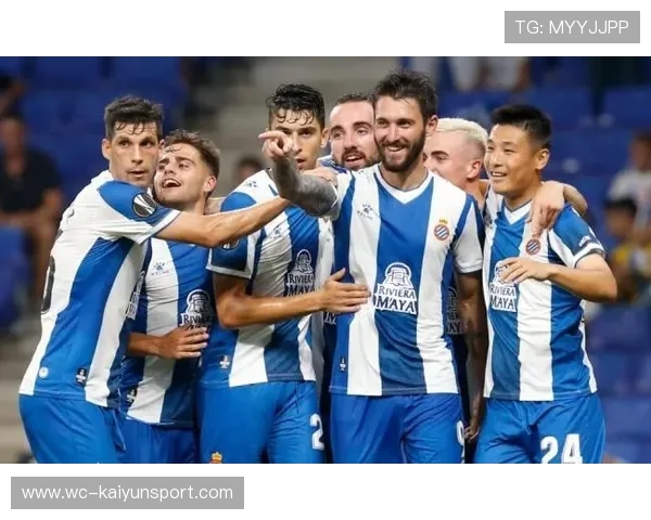 奥格斯堡近期进攻呈积极信号：足球重燃希望的新篇章