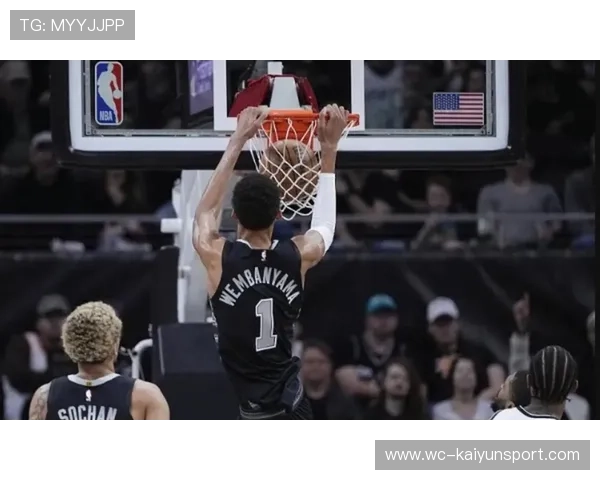 文班亚马三分弹无虚发，马刺客场火力全开